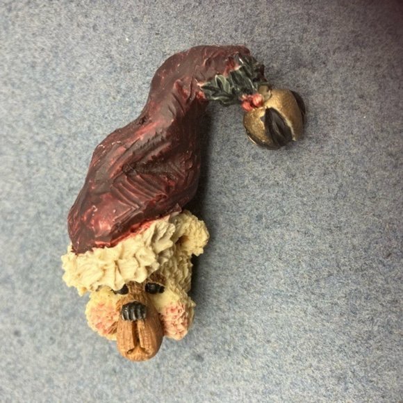 Christmas Pin Brooch Resin Teddy Bear Head Santa Hat Jingle Bell Red White Tan - Picture 2 of 6